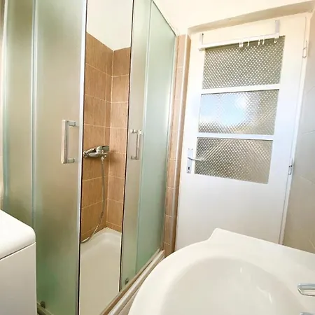 Apartment Barolinke *